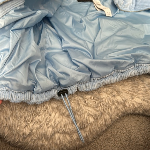 (NEW w/ Tags) Hollister Puffer Jacket - Picture 3 of 4